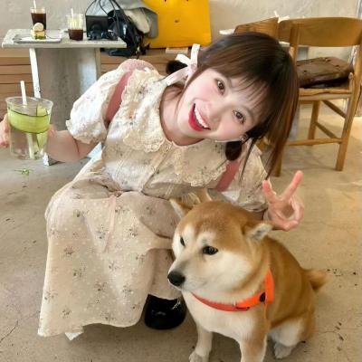 彼女